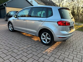 Golf Sportsvan 2016 rok - 2