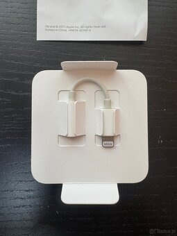 Lightning to Headphone Jack Adapter Apple - 2