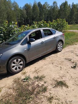 Sprzedam samochód Opel Astra J 2018r. - 2