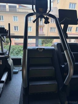 Nautilus K2 Stair Climber – uszkodzony wyświetlacz, na częśc - 2