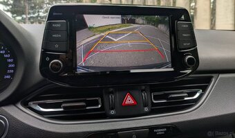 Hyundai i30 1.5 T-GDi CW MHEV 7DCT, Play 2023 - 2