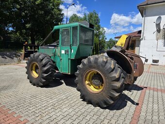 TIMBERJACK 240B - 2