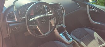 Opel Astra J - 2