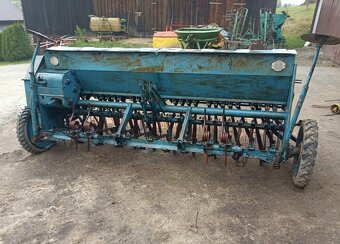 Siewnik zbożowy Poznaniak na docisku 3m - 2
