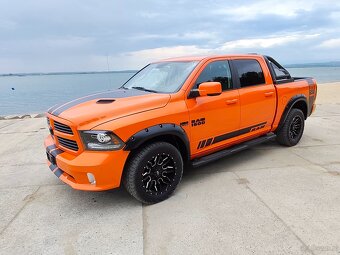 Dodge Ram Sport Orange Edition - 2