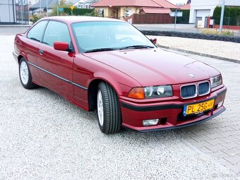 BMW E36 Coupe 2.0i - 2