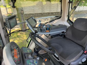 Ciągnik rolniczy Fendt 828 Vario rok 2013 GPS cena 218000 zł - 2