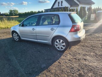Golf 5 - 2