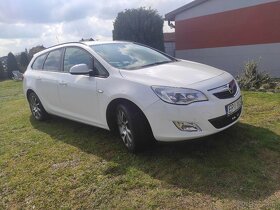 Opel Astra J 1.4 mpi eco FLEX - 2