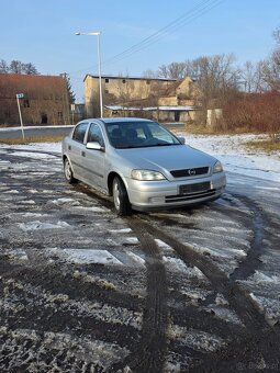 Sprzedam samochód osobowy marki opel astra - 2