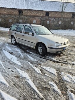 Sprzedam samochód osobowy volkswagen golf - 2