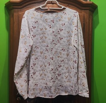 Biała bluzeczka rozm.40 InExtenso - 2