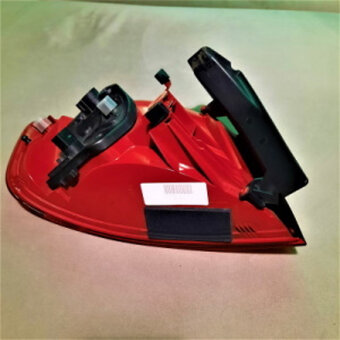 Oryginalna lampa - prawy tył Audi A4 B8 (Sedan) - 2