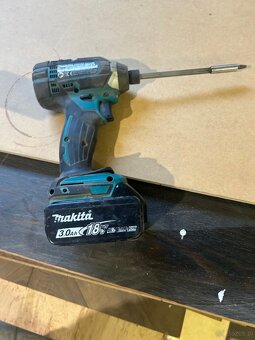 Wkrętarka udarowa Makita DTD152Z - 2