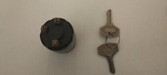 Stacyjka Żuk Syrenka Warszaws - 2