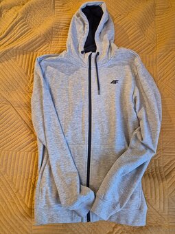 Męska ocieplana bluza z kapturem 4F - Nowa - 2