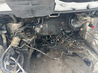 Opel Vivaro 2005 r VAN bez silnika - 2