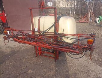Opryskiwacz zawieszany Rau 850L - 2