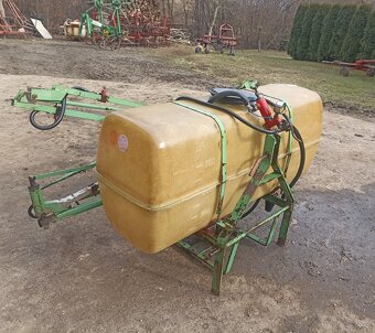 Opryskiwacz zawieszany Holder 400L - 2