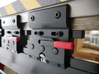 Hydrauliczna prasa krawędziowa - 2