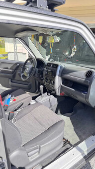 Suzuki Jimny 1.3 4x4 automatyc - 2