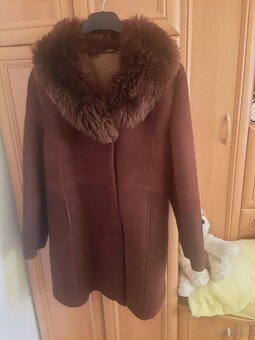 Piękny kożuch damski - 2