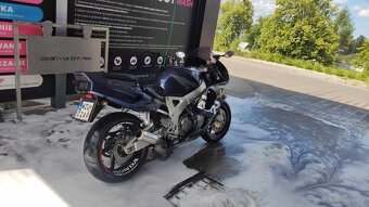 HONDA CBR 900RR SC28 1995r - 2