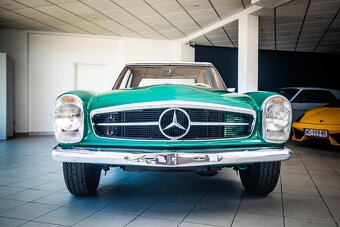 Mercedes Benz W113 280SL Pagoda - 2