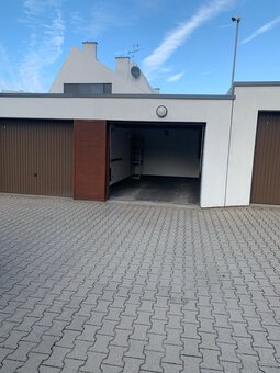 Garaż murowany w zabud. szeregowej o pow.19,26m2,Złote Łąki - 2