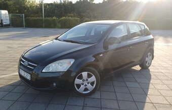 Kia Ceed 2.0 crdi Optimum - 2