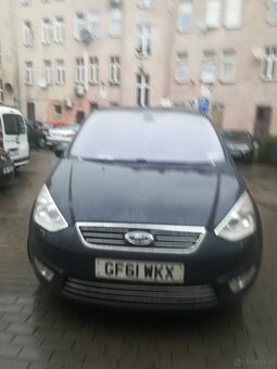 Sprzedam auto marki Ford Galaxy titanium 2001 - 2