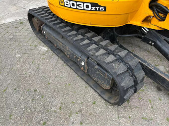 28 KM / 20,9 kW (Perkins)→JCB 8030ZTS - 2