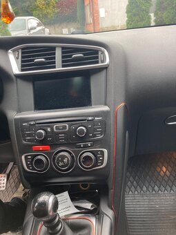 Sprzedam DS4/2014/przebieg 108tkm/stan bdb - 2