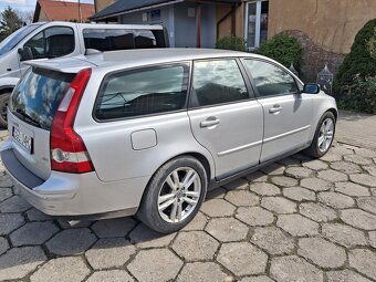 Sprzedam Volvo V50 2.5l automat 4×4 AWD 220KM - 2