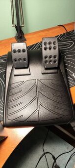 Logitech driving force gt - 2