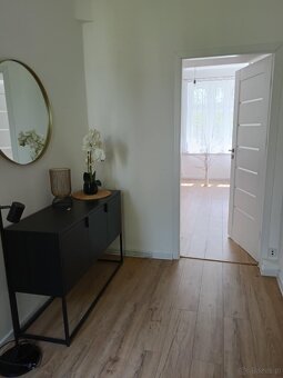 Mieszkanie z niskim czynszem - 3 pokoje - 2