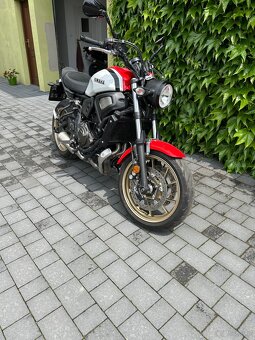 Yamaha xsr 700 - 2