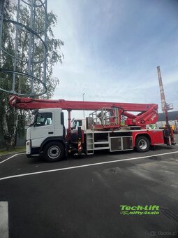 Podnośnik koszowy Bronto S37XDT na sprzedaż - 2