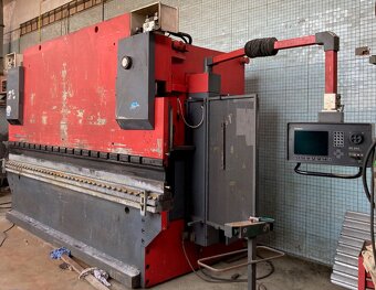 Prasa krawędziowa HOL 200/4050 - 2