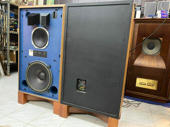 JBL 4343 ( Price: 2000 EUR ) - 2