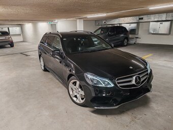 Mercedes Benz E 500, V8 Biturbo - 2