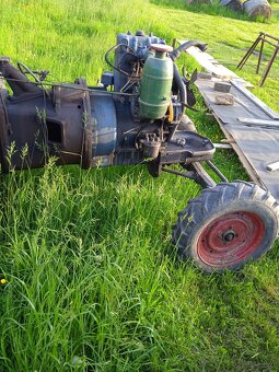Zetor 25 - 2