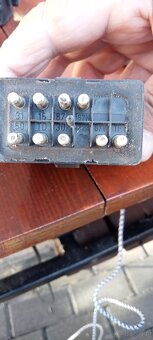 Przekaźnik pompy paliwa W 190 E - 2