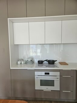 Do wynajęcia długoterminowego apartament wraz z miejscem pos - 2