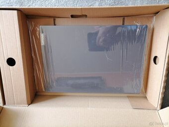 LENOVO V15-ADA WINDOWS 11 4GB 256GB SSD RADEON IDEAŁ 15.6' - 2