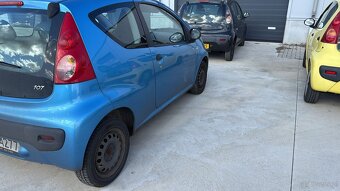 Peugeot 107 / 2006 / benzyna - 2
