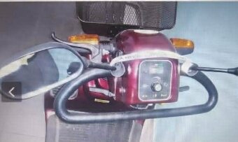 Wozek o napedzie elektrycznym - 2