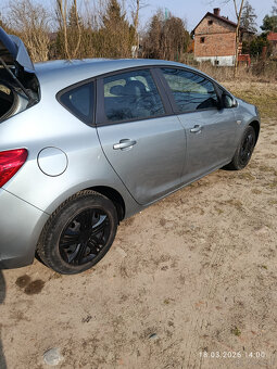 Sprzedam Opla Astre j - 2