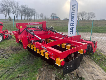 Brona talerzowa 4,0 m hydraulicznie składana, - 2