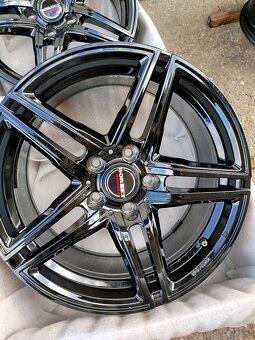 A44# Alufelgi BORBET Demo 5x120 18" 8j Et 30 BMW E90 E91 E9 - 2
